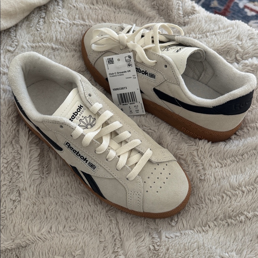 NWT Reebok Club C Grounds UK 'Chalk Reebok Rubber Gum' - Picture 6 of 7